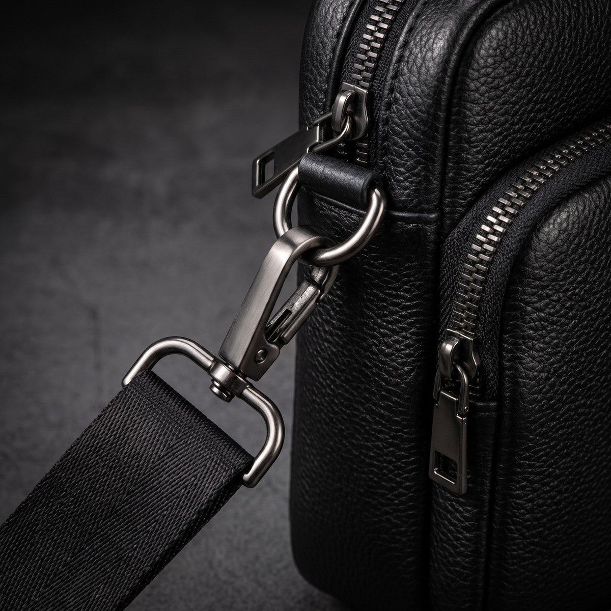 JUSTPACK Tandem crossbody bag, hardware