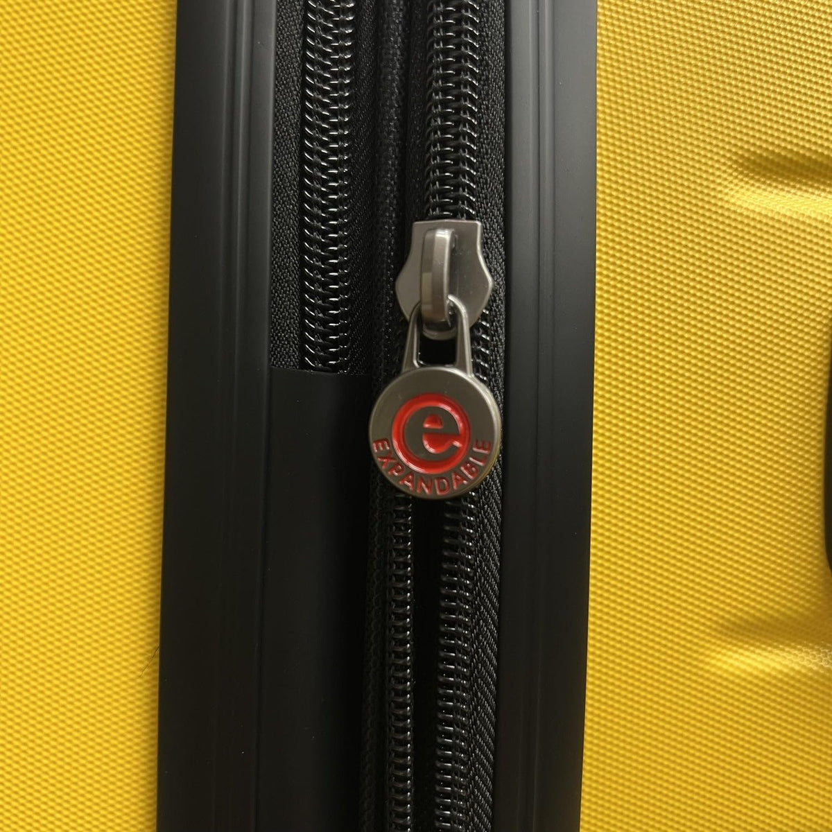 Ezzyrol BLD119 Honeycomb Hard Shell Suitcase in Yellow