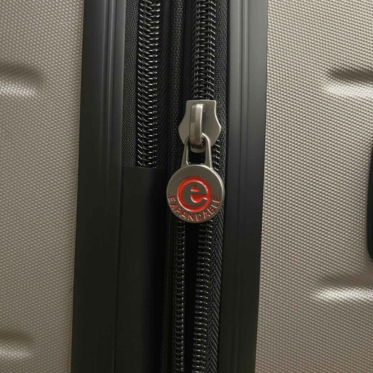 Ezzyrol BLD119 Honeycomb Hard Shell Suitcase in Grey