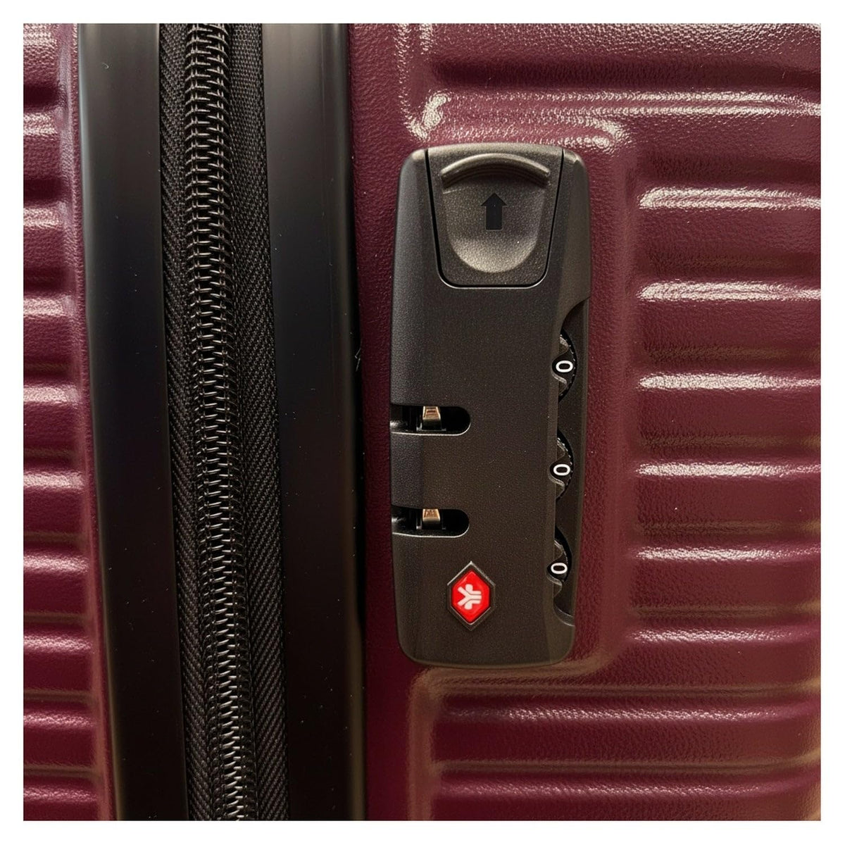 Ezzyrol Flint Ribbed Hard Shell Suitcase in Burgundy