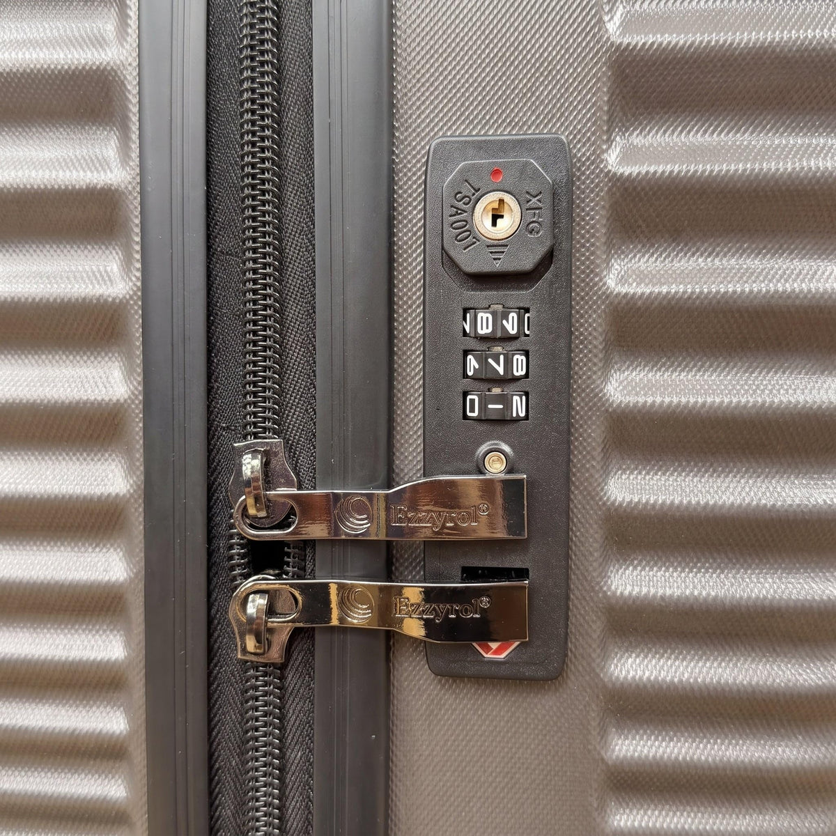 8883 Brown