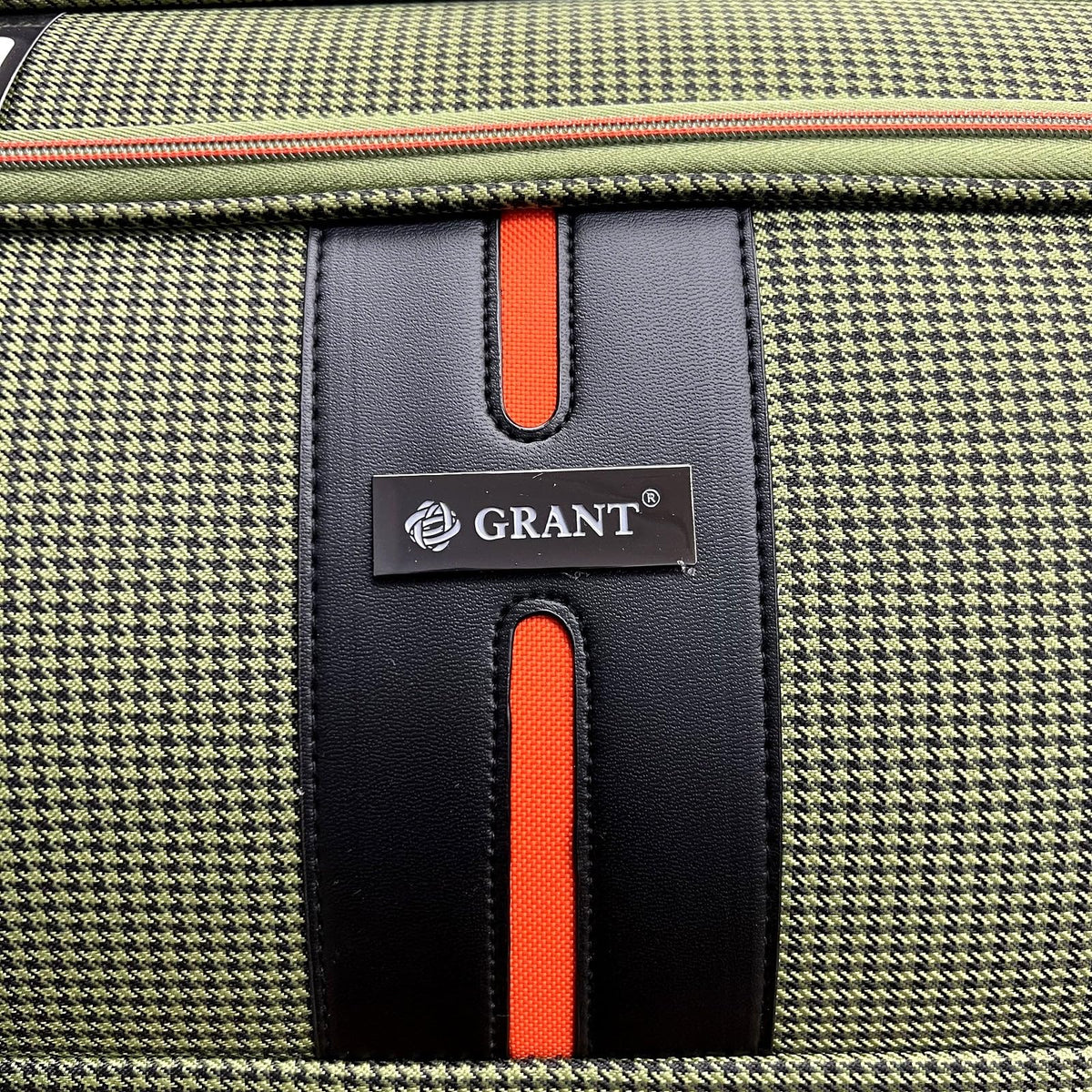 GRANT Highbred Suitcase
