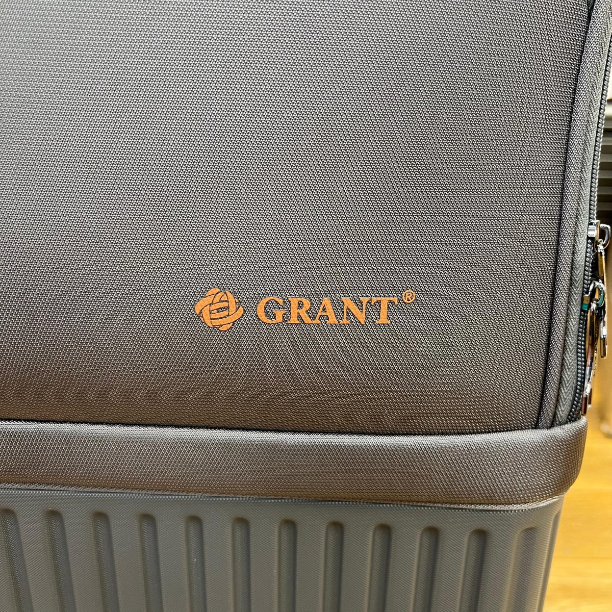 GRANT Designer Suitcase Set