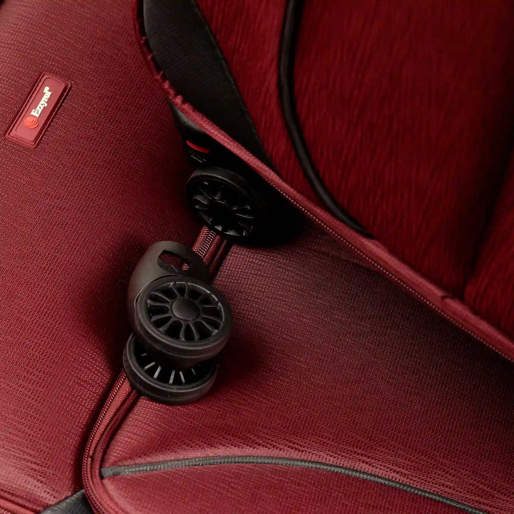 Ezzyrol Shuttle Burgundy wheels close up