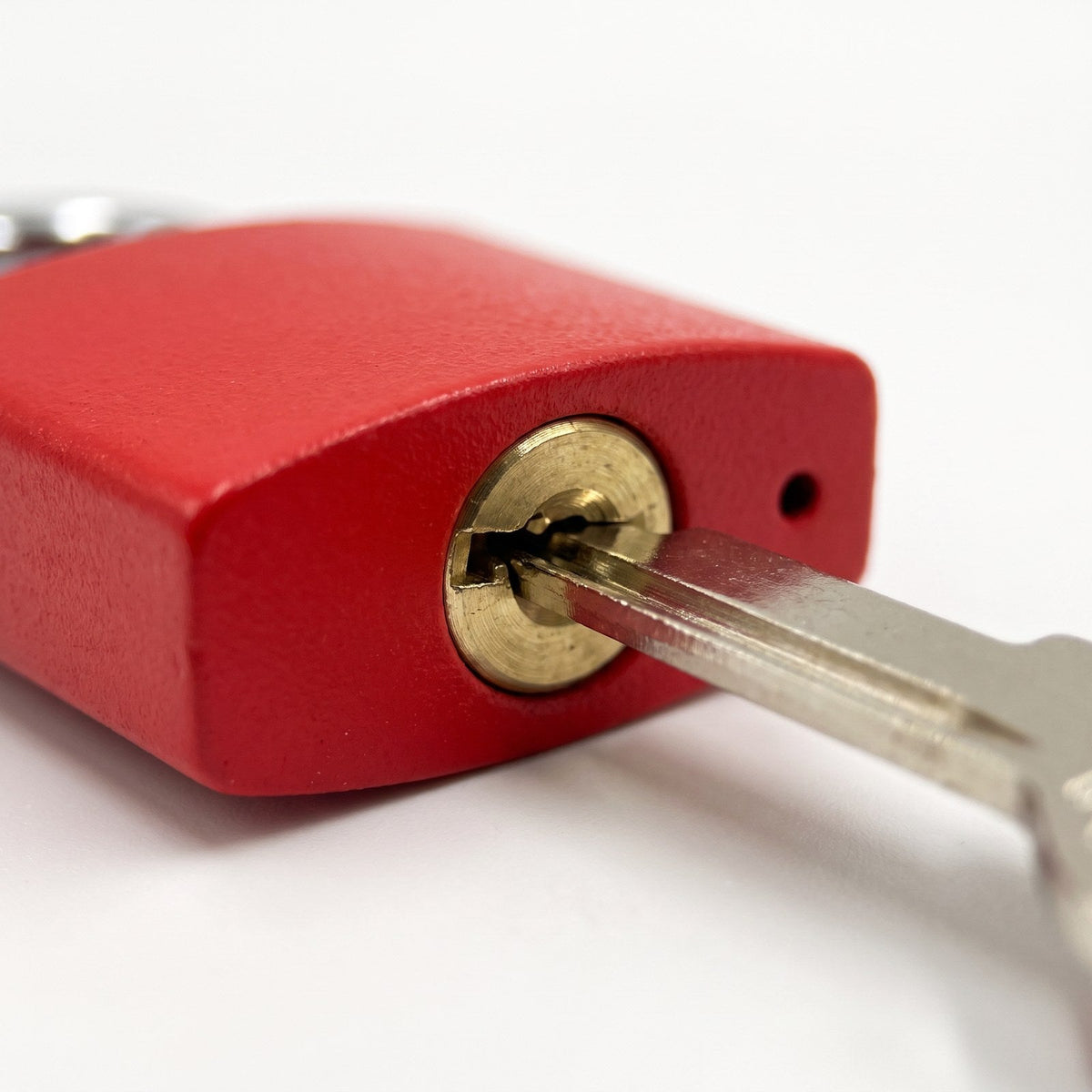 JUSTPACK Beacon keyed travel padlocks (2-pack) in red, mechanism