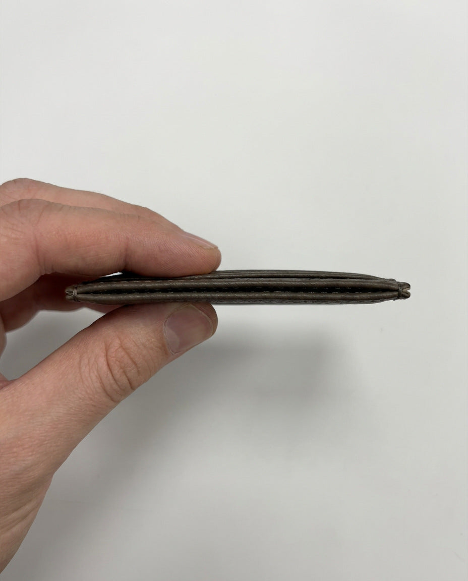 In hand pinch slimness