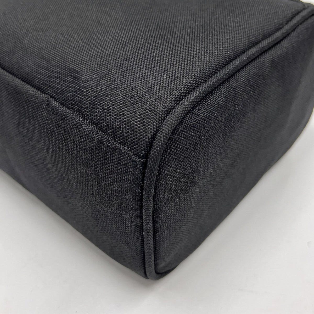 JUSTPACK Hook hanging toiletry bag, material and texture