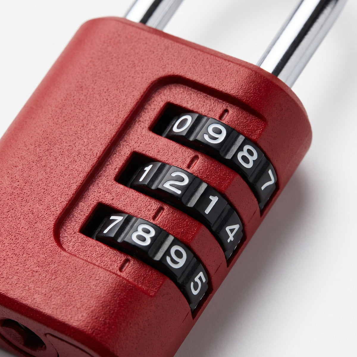 JUSTPACK Tumbler TSA combination padlock, detail of dials