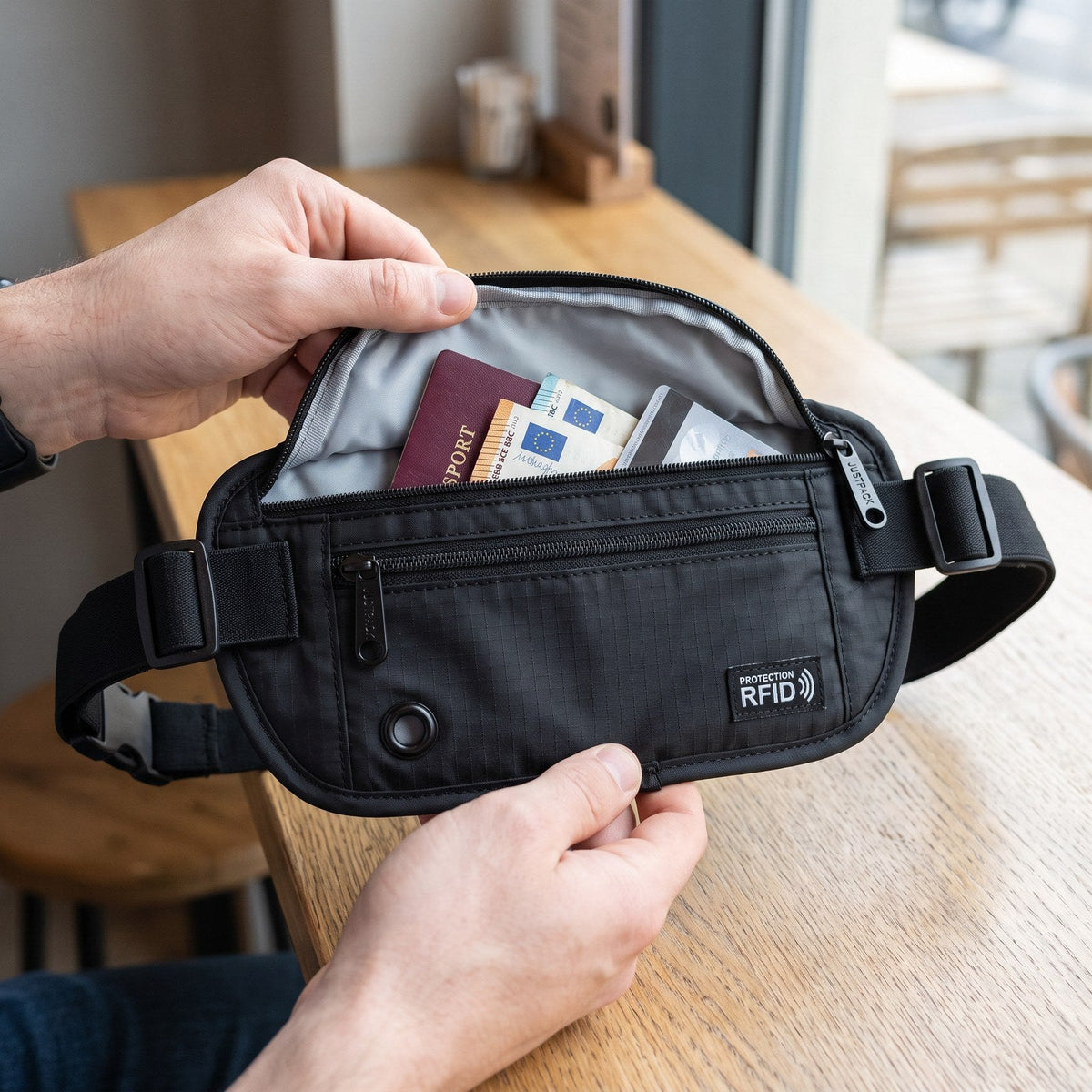 JUSTPACK Stash waist bag, holding valuables